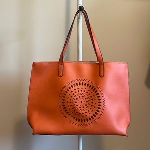 Neiman Marcus tote bag with cute details on the front